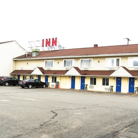 Budget Host Airport Inn Waterville Exterior foto